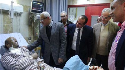 بجامعة المنيا.. 12 عملية جراحية لاستئصال الغدة 