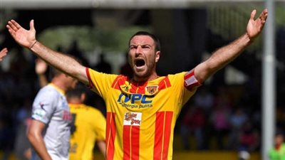 ايقاف نجم بينفينتو الإيطالى وطبيبه بسبب المنشطات