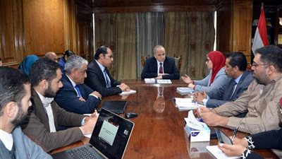 محافظ القليوبية يبحث آليات إعداد المخطط الرئيسي لإدارة المخلفات الصلبة