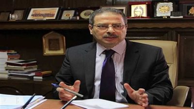 الكهرباء تنتهي من توقيع عقود محطتي غرب القاهرة وأسيوط بتكلفة 8 ملايين دولار