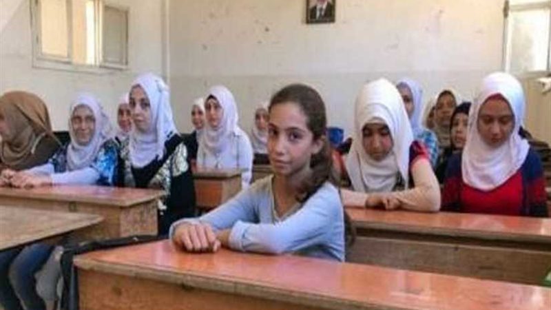 قنا : إصلاح 889 أثاث