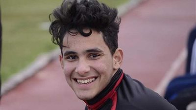 إيهاب جلال يُشيد بودية الشباب.. ويمتدح حسام أشرف