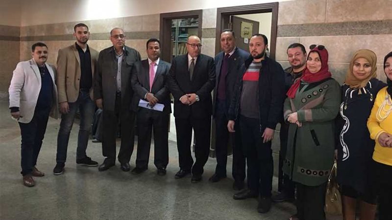 أبناء الغربية يتوافدون