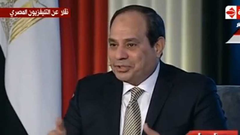 السيسي مازحًا لوزير