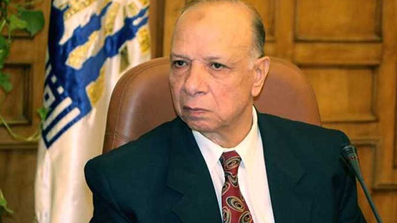 محافظ القاهرة يكرم