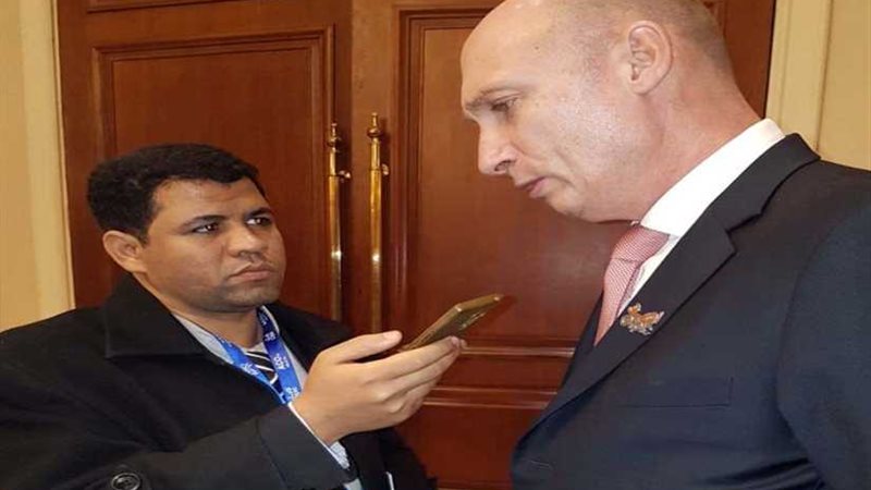 رئيس شعبة البلاستيك: