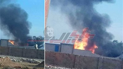 السيطرة على حريق هائل بمصنع صابون بأبو المطامير (صور)