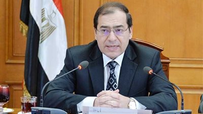 قطاع البترول معني بتطوير صناعة البتروكيماويات وتهيئة المناخ الجاذب لاستثمارات جديدة