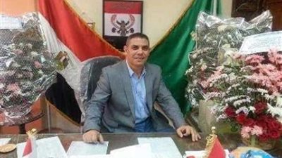 تعليم بنها يحيل إدارة مدرسة للتحقيق لعدم الإلتزام بالمواعيد الرسمية