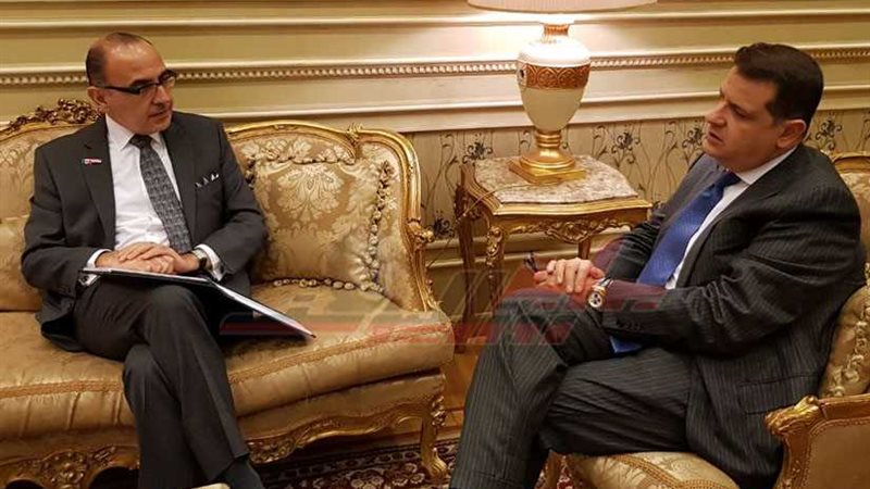 أوكتابيو: مصر والمكسيك