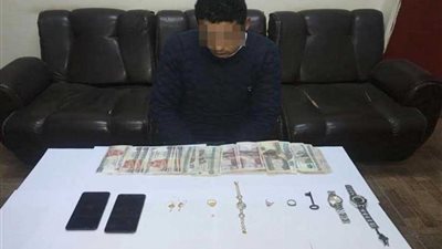 القبض على عاطل سرق مشغولات ذهبية من شقة صاحب محطة وقود بالغربية