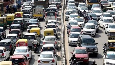 بالفيديو.. تعرف على حالة الطرق اليوم والأماكن المزدحمة بمداخل ومخارج العاصمة