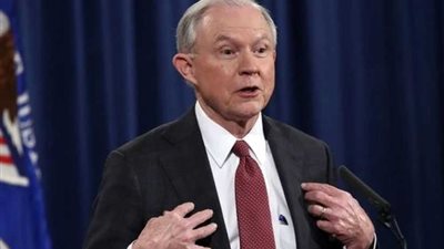 وزير العدل الأمريكي يخضع للاستجواب