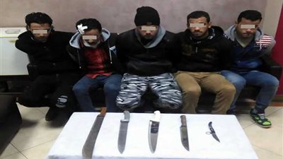 بالفيديو والصور: أمن الغربية ينجح في القبض على بلطجية مقتحمي المحلات التجارية بالمحلة