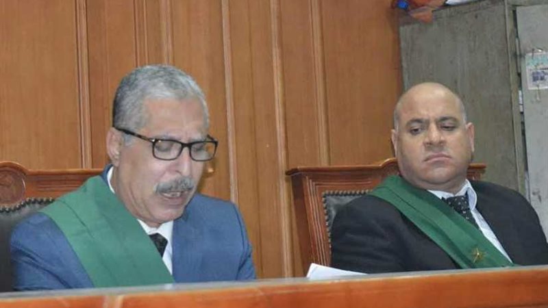 المؤبد لـ 6 عمال