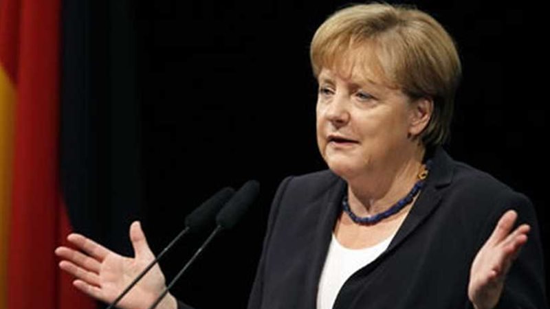 ميركل تحذر من صعود