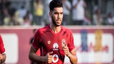 أزارو يقود تشكيل الأهلي لمواجهة الرجاء وصالح على مقاعد البدلاء