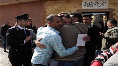 1647 سجينا يودعون السجون بعفو رئاسي بمناسبة عيدي الشرطة وثورة يناير