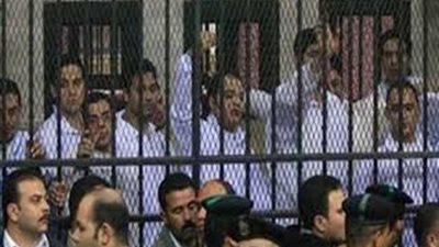 غدا.. إعادة محاكمة 5 متهمين بقضية 