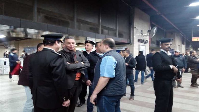 بالصور وزير النقل