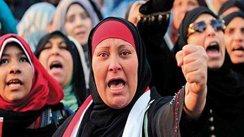 المرأة المصرية تجنى