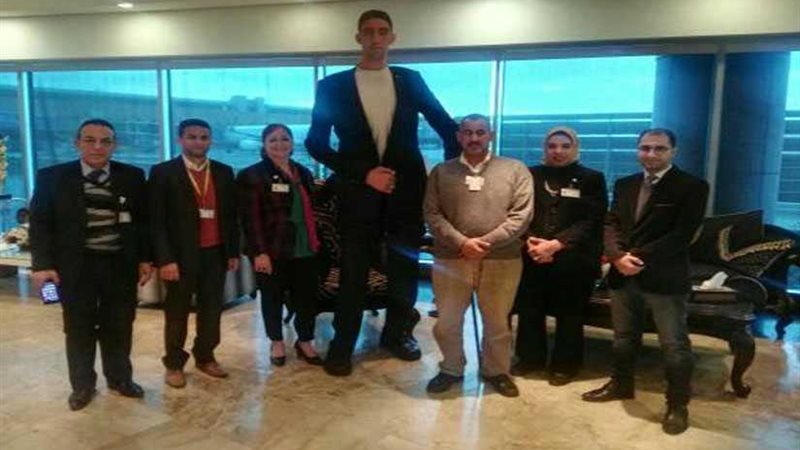 اطول رجل في العالم