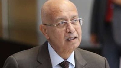 رئيس الوزراء يؤكد أهمية إنشاء مستودعات للمنتجات البترولية