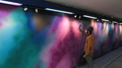 محطة مترو الأوبرا تتجمل بالرسومات والفنون التشكيلية بالتنسيق مع جمعية 