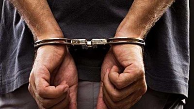 ضبط عاطل يسرق فرامل السكة الحديد بالمنيا