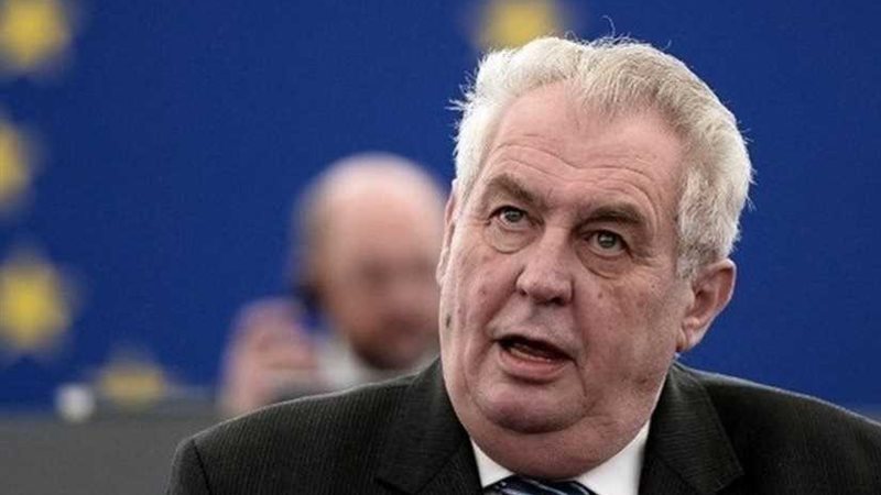 فوز رئيس التشيك ميلوش