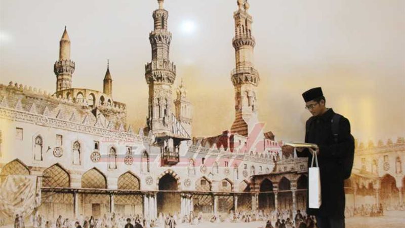 بالصور: من معرض الكتاب..هُنا