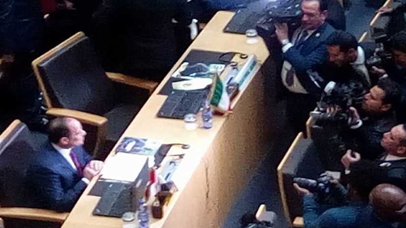 بالصور والفيديو ..