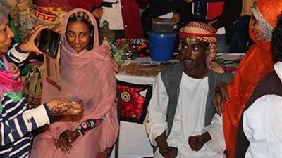 بالصور.. حلايب وشلاتين وأبورماد يبدأون طقوس الفرح بمعرض الكتاب