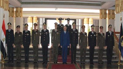 وفد بأكاديمية ناصر العسكرية يزور أكاديمية الشرطة للتهنئة بعيد الشرطة