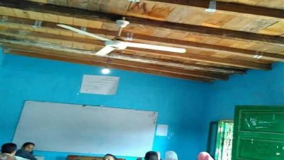 مدرسة بالمنوفية مهددة بالسقوط على رؤوس التلاميذ (صور)