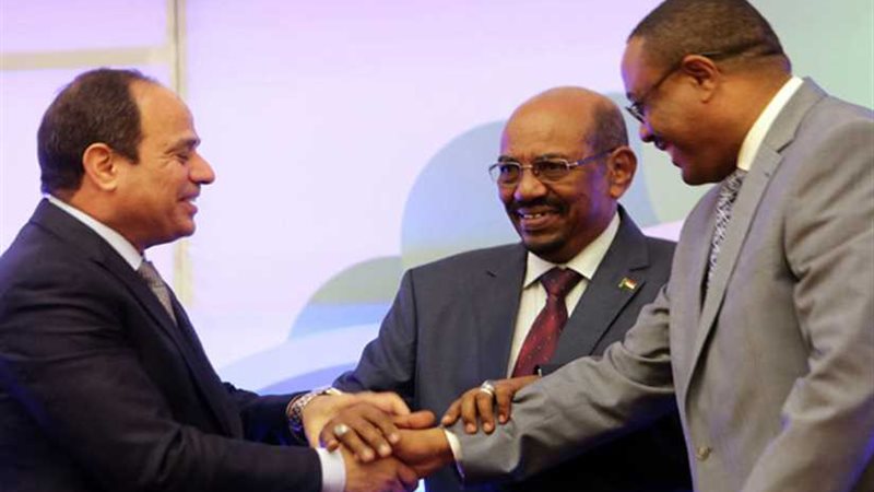 بدء القمة الثلاثية