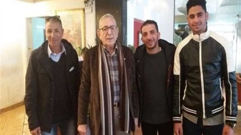 الأهلي يتعاقد مع