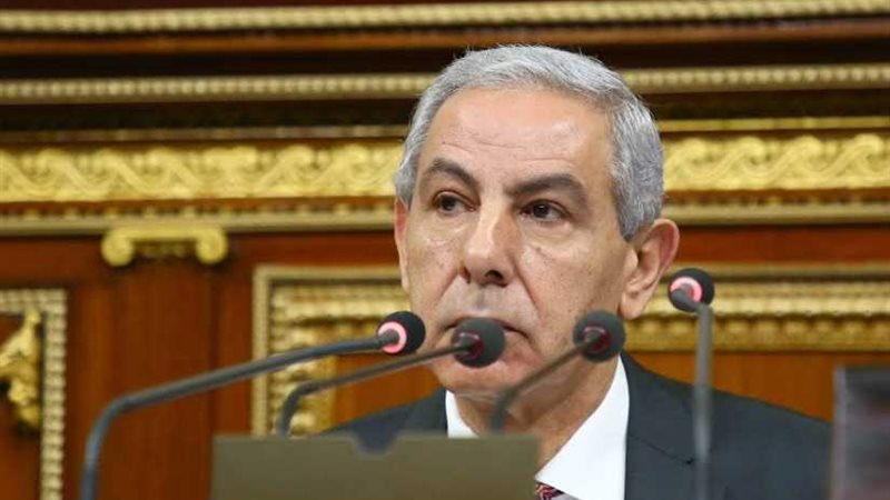 وزير الصناعة عن فرض