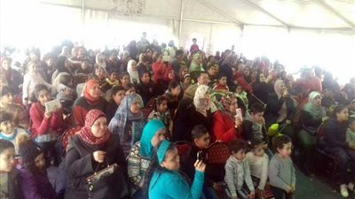 إقبال الأطفال على مخيم الأعلى للثقافة بمعرض الكتاب (صور)