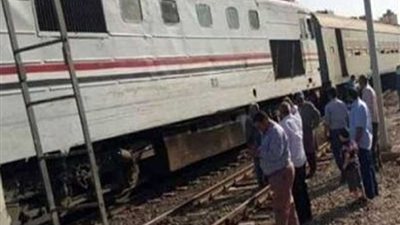 توقف حركة قطارات الصعيد بسبب سقوط جرار عن القضبان بخط المناشي