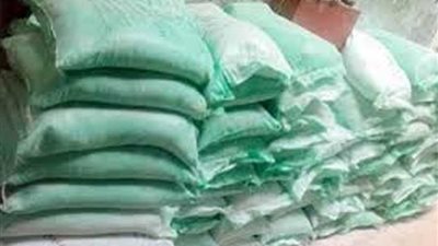 ضبط أصحاب 3 مخابز لاستيلائهم على91 طن دقيق