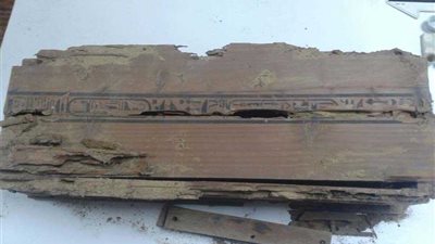 اكتشاف ثلاث آبار حجرية في أبو صير