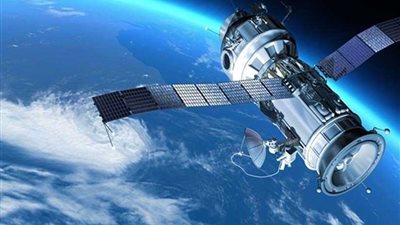 روسيا تنجح في إطلاق 11 قمرا صناعيا