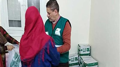 المنوفية.. 500 كرتونة مساعدات وبطانية للأسر الأكثر احتياجا