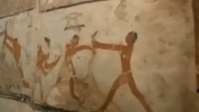 وزير الآثار يتفقد مستجدات تطوير هضبة الأهرامات