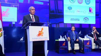 رئيس الوزراء: ملتزمون بالعمل على تحسين بيئة ومناخ الاستثمار