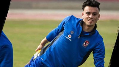 البدري يعلن قائمة الأهلي لمواجهة الاتحاد.. ويضم صلاح محسن