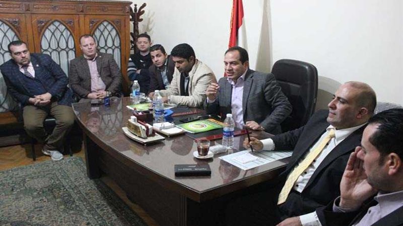 مجلس الصيادلة يبحث