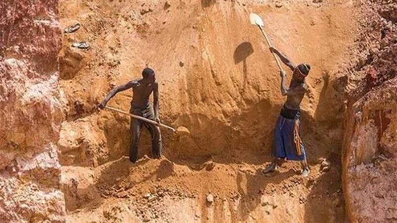 مصرع 17 شخصا وإصابة