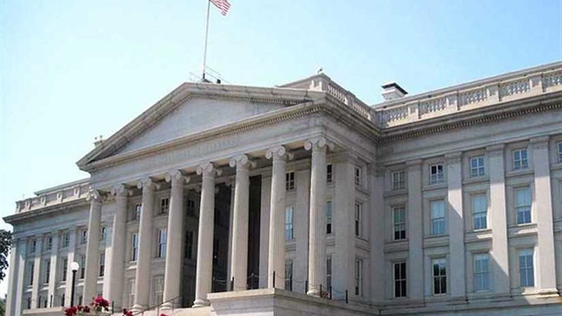 واشنطن تعاقب 6 أشخاص